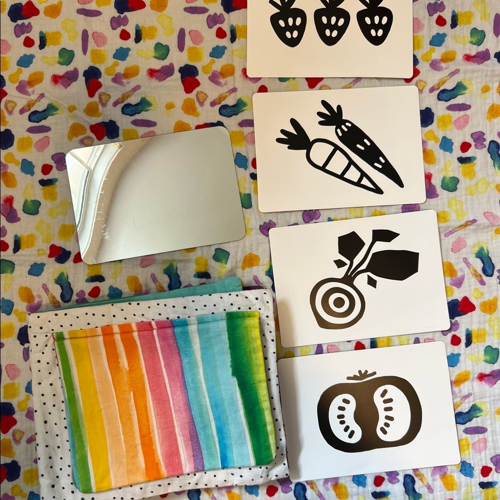 Lovevery Soft Book with Cards